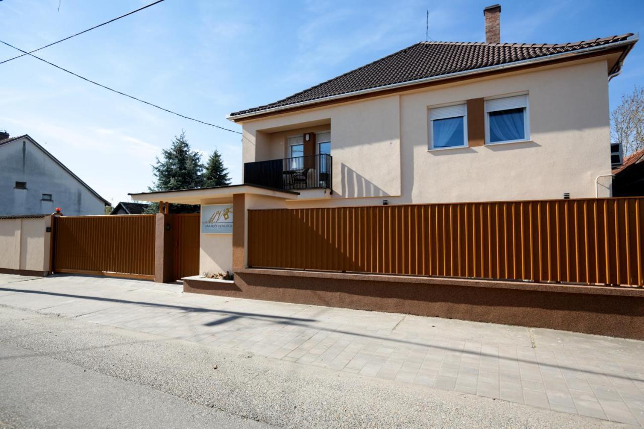 Marko Vendeghaz Kiskoros Exterior foto